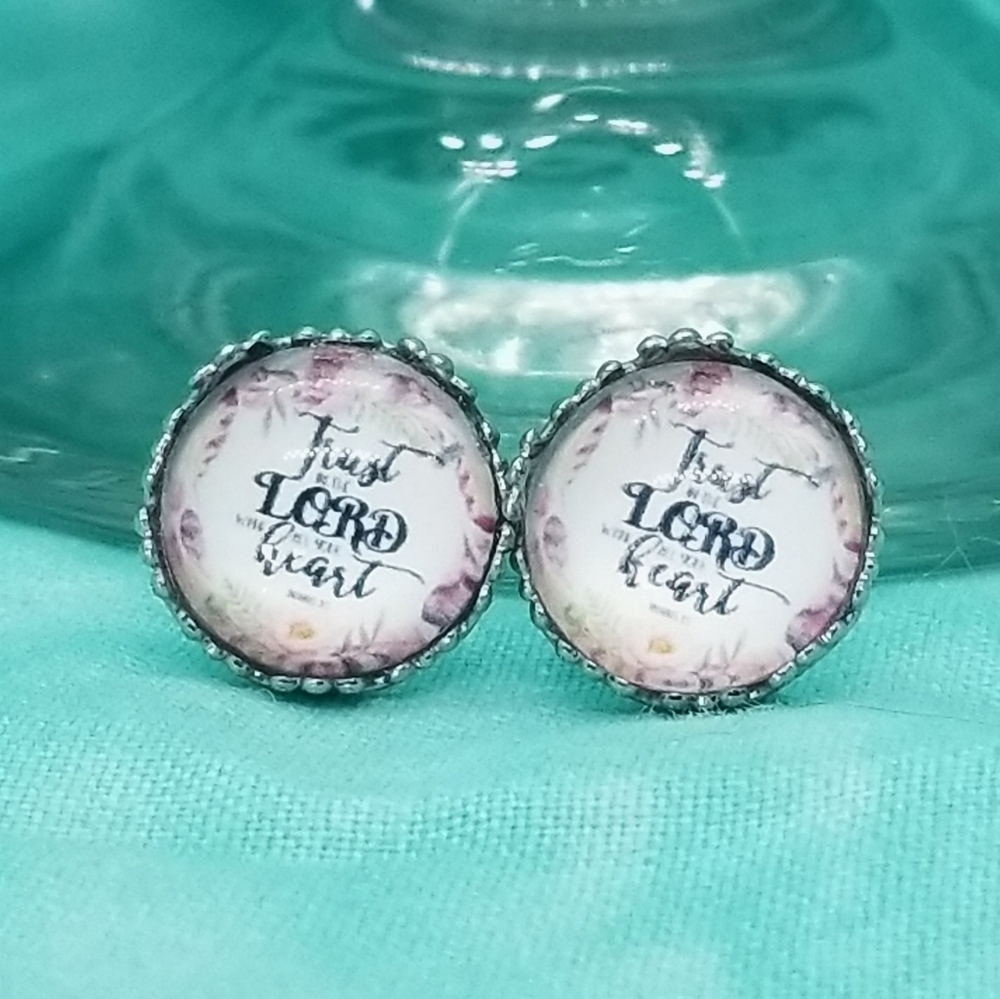 "Trust in the Lord" Stud Earrings